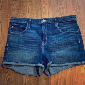 Almost new mossimo shorts
